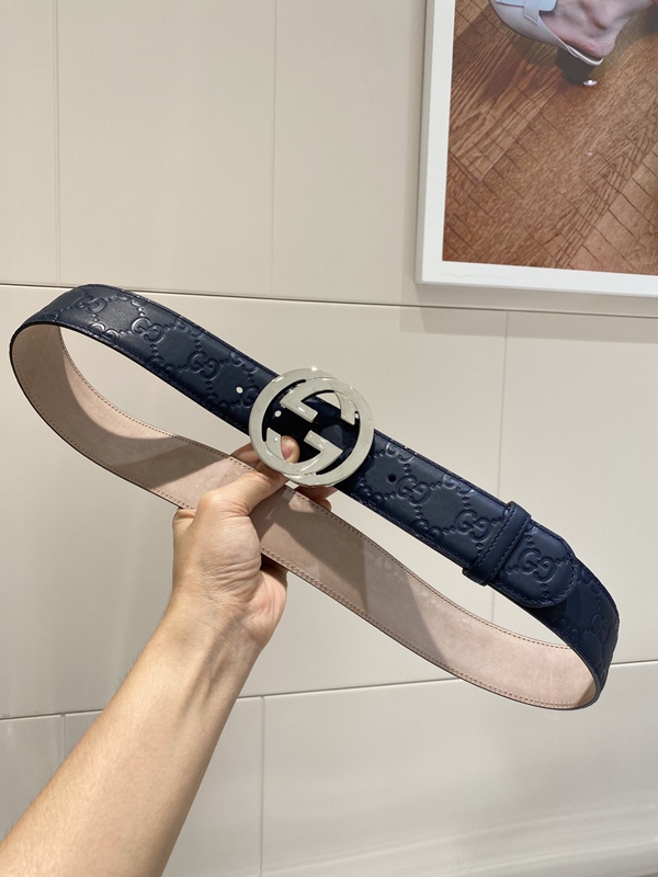 スーパーコピーグッチベルト正面デザイン